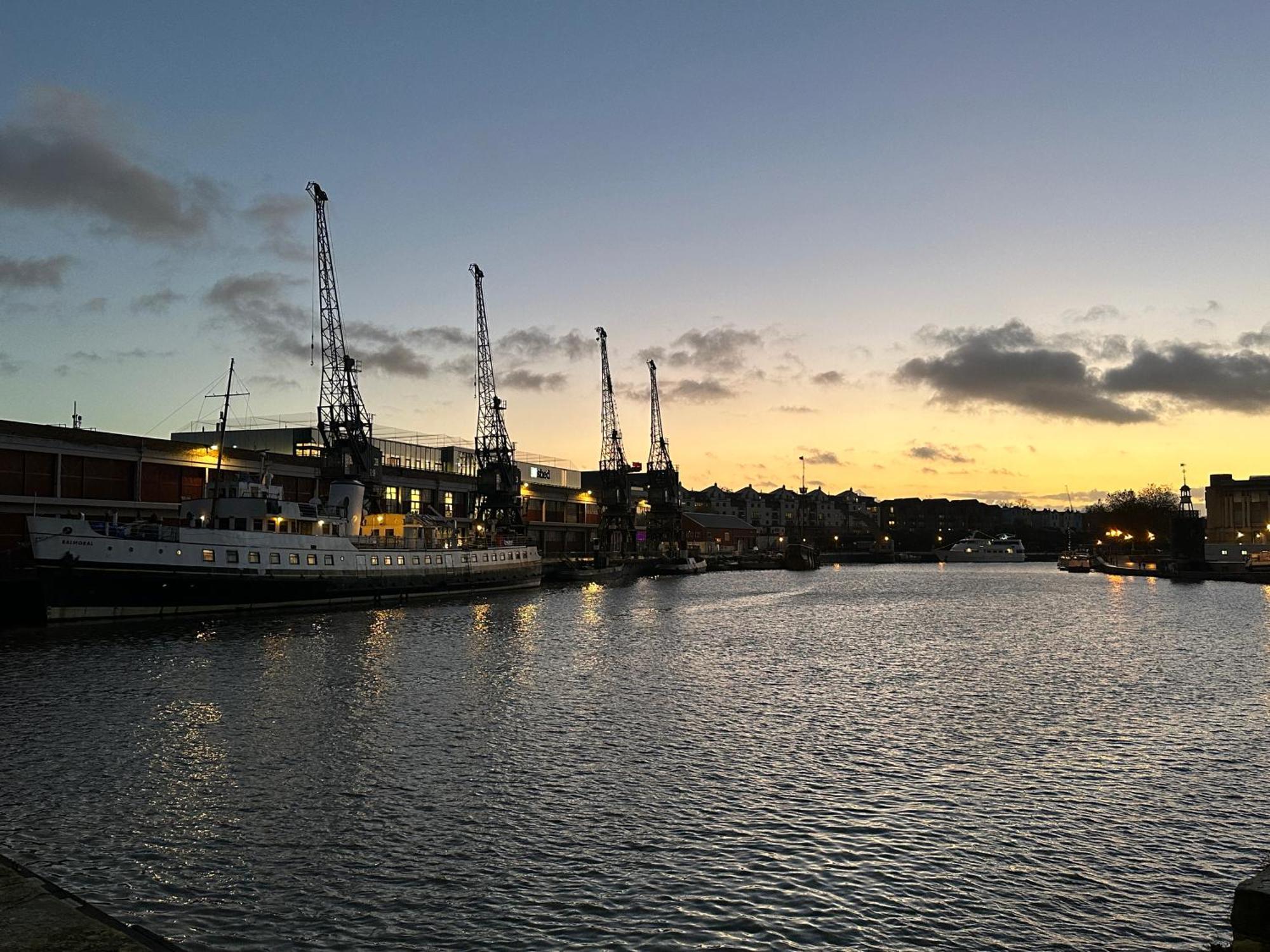 Comfortable City Centre Apartment For Contractors And Couples - City Centre Bristol Esterno foto